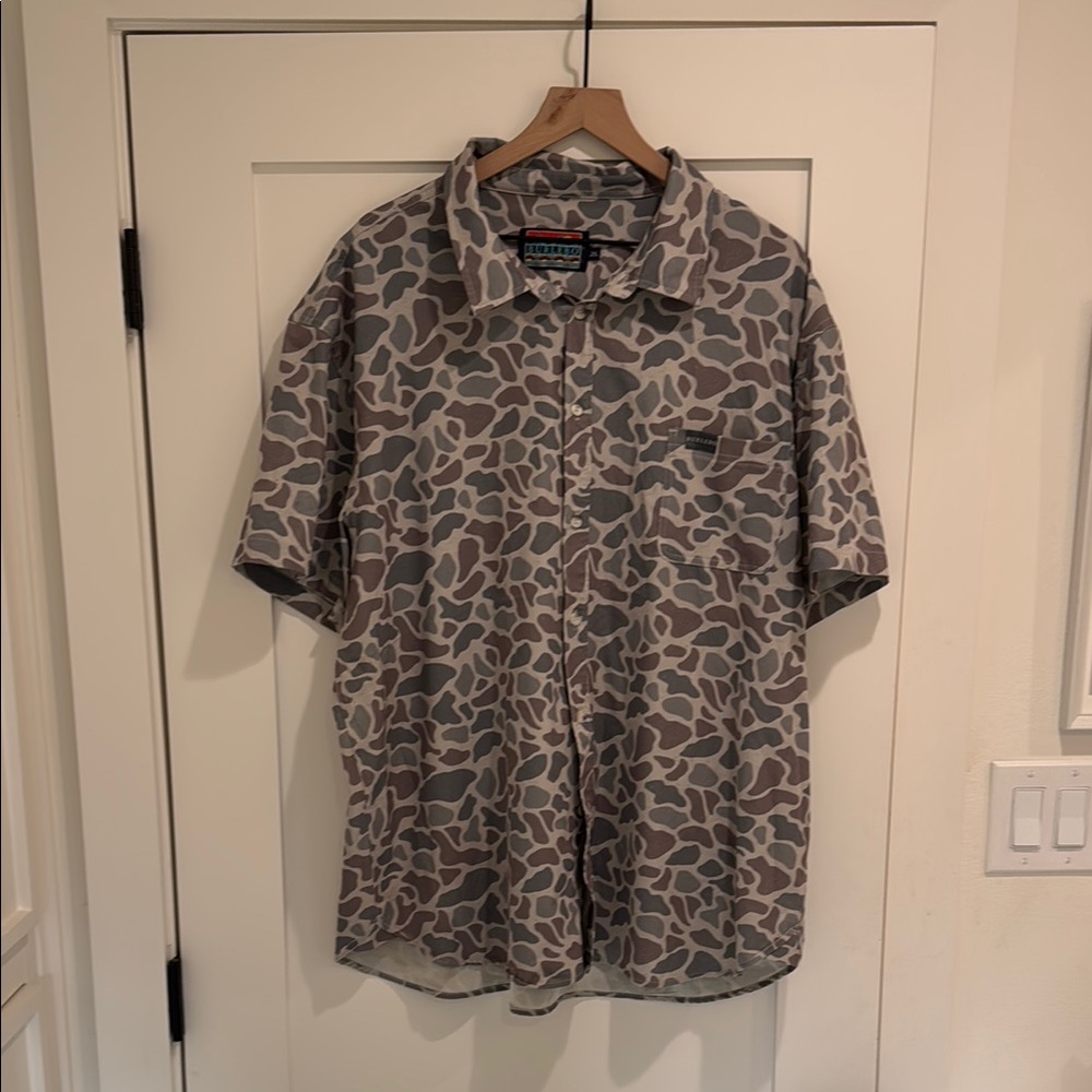 Burlebo performance shirt